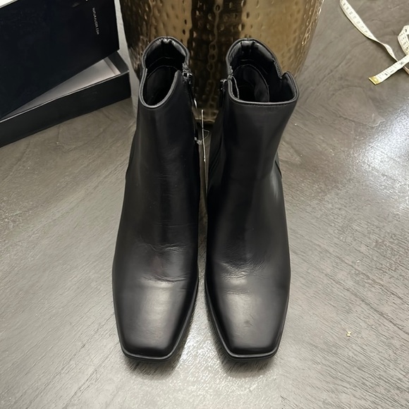 Naturalizer Avery Waterproof Bootie - Picture 8 of 16